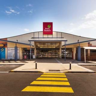 North Blackburn Shopping Centre NORTH BLACKBURN